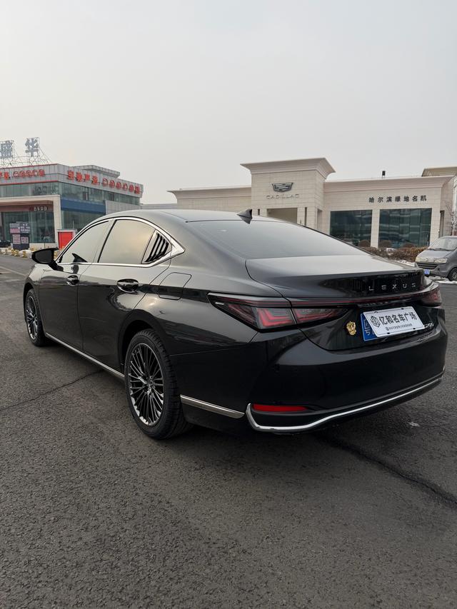 Lexus ES 2025, фото 5