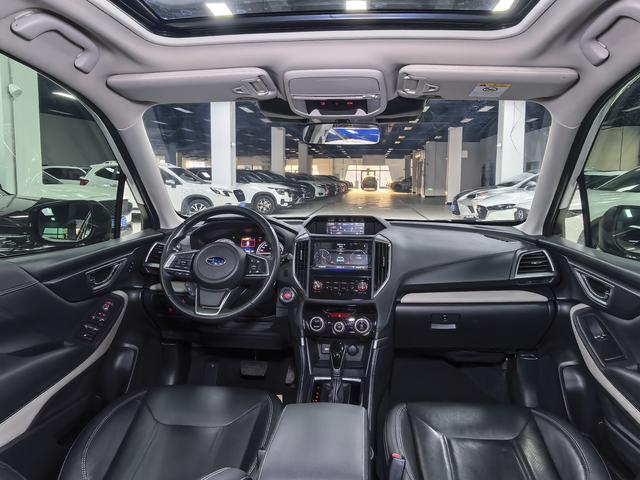 Subaru Forester 2022, фото 15