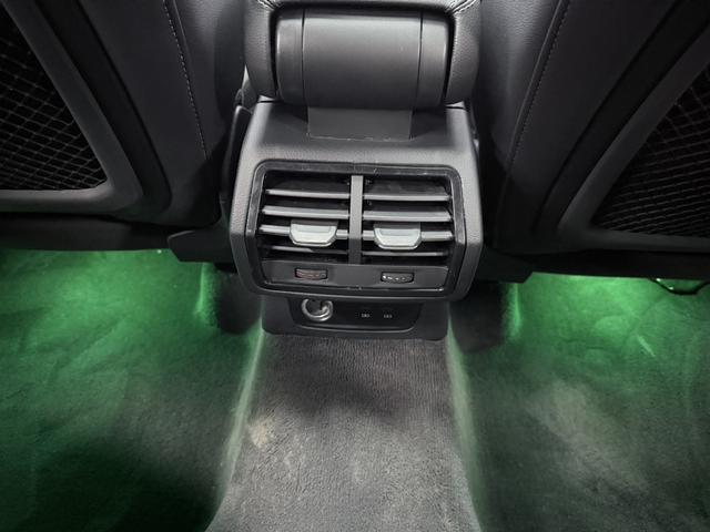 Audi Q3 2022, фото 16