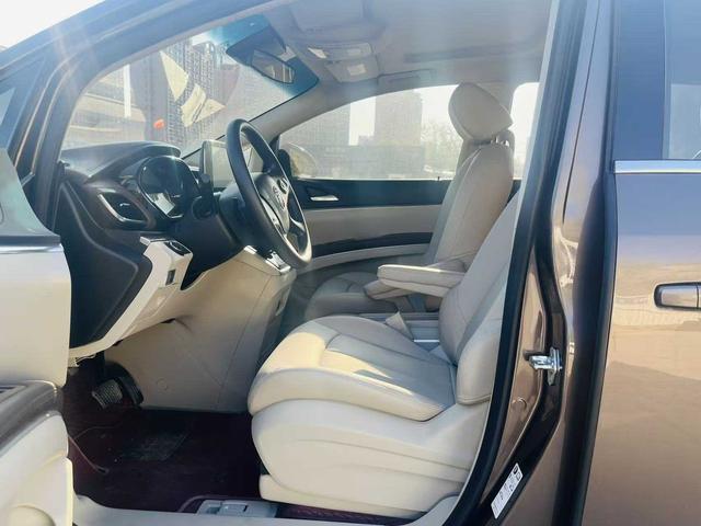 Buick GL8 2023, фото 14