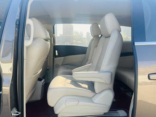 Buick GL8 2023, фото 16