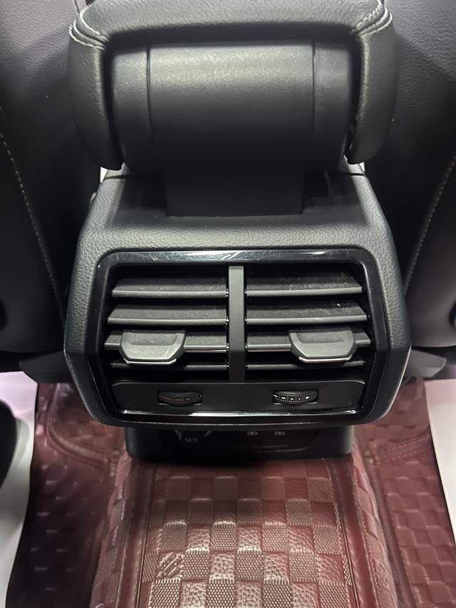 Audi Q3 2022, фото 17