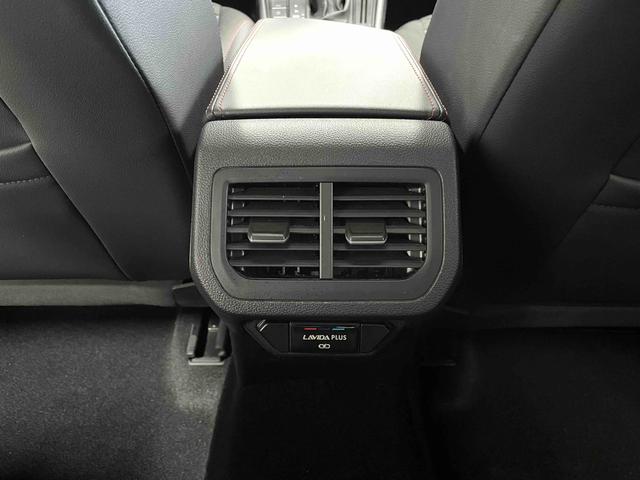 Volkswagen Lavida 2023, фото 11
