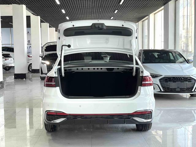 Volkswagen Lavida 2023, фото 14