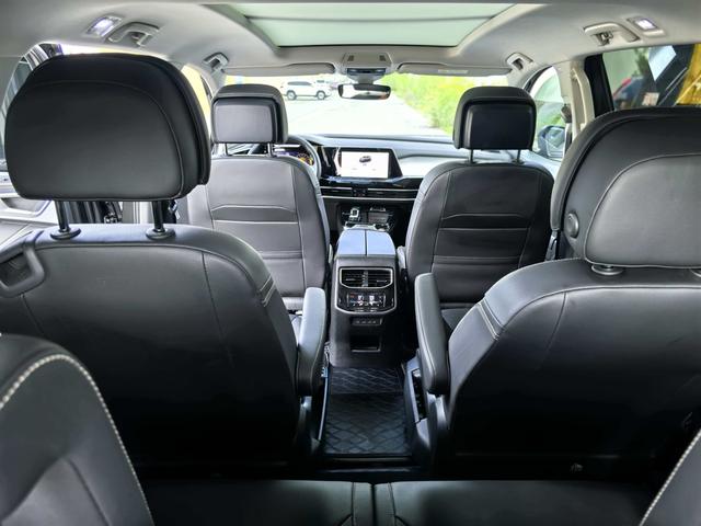Volkswagen Tiguan 2025, фото 4