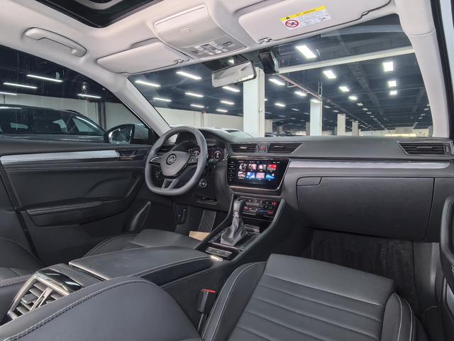 Skoda Superb 2023, фото 15