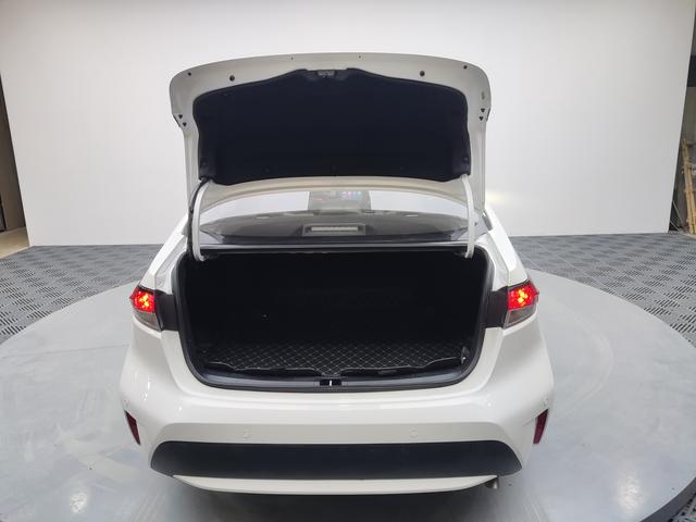 Toyota Corolla 2022, фото 16