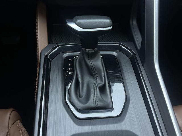 Geely Emgrand X6 2021, фото 15