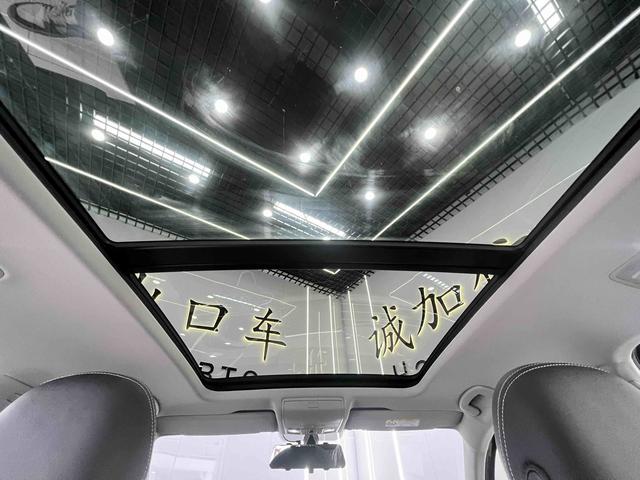 Volkswagen Tiguan 2023, фото 16