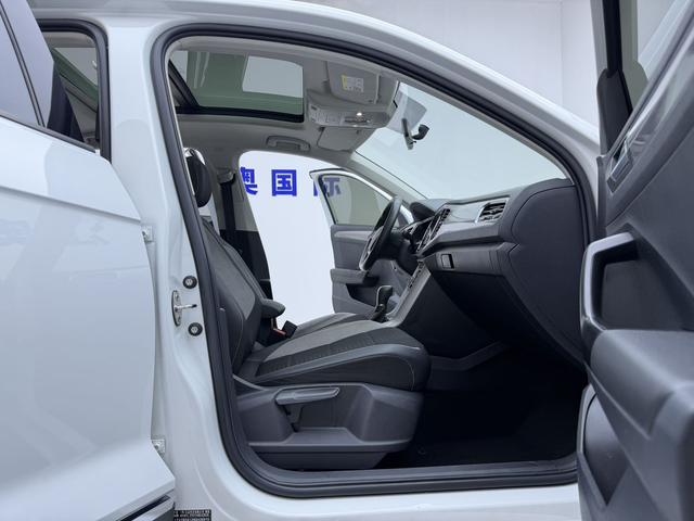 Volkswagen Tayron 2022, фото 16