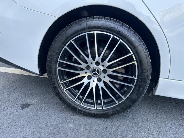 Mercedes-Benz C-Class 2023, фото 16