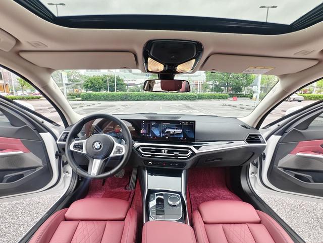 BMW 3 2023, фото 15