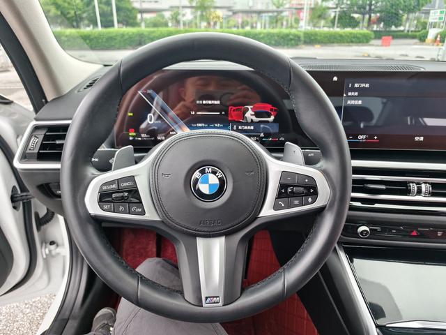 BMW 3 2023, фото 16