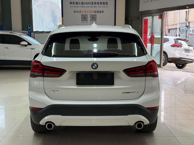 BMW X1 2021, фото 5