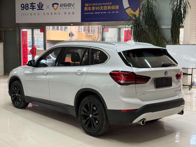 BMW X1 2021, фото 6