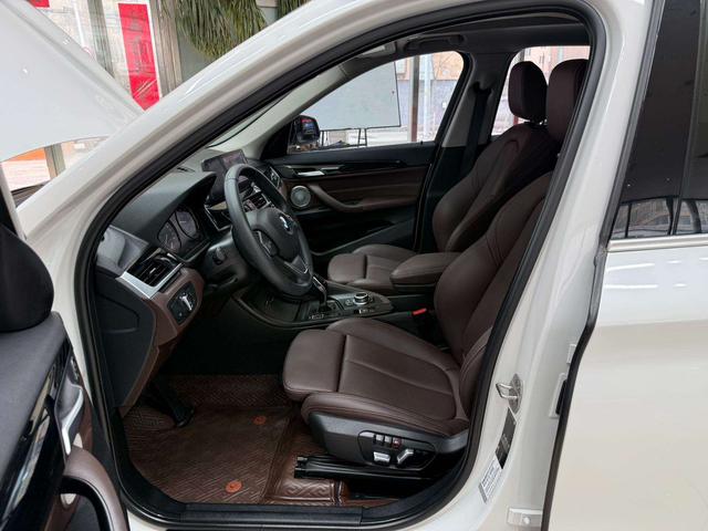 BMW X1 2021, фото 16