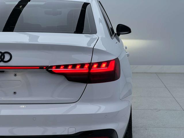 Audi A4L 2022, фото 6