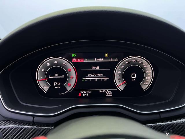 Audi A4L 2022, фото 7