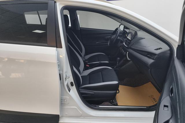 Toyota Yaris 2021, фото 6