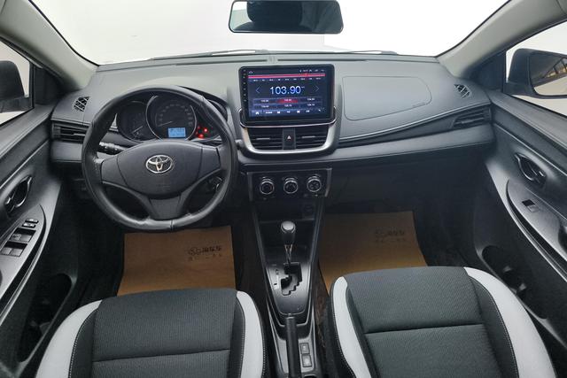Toyota Yaris 2021, фото 14