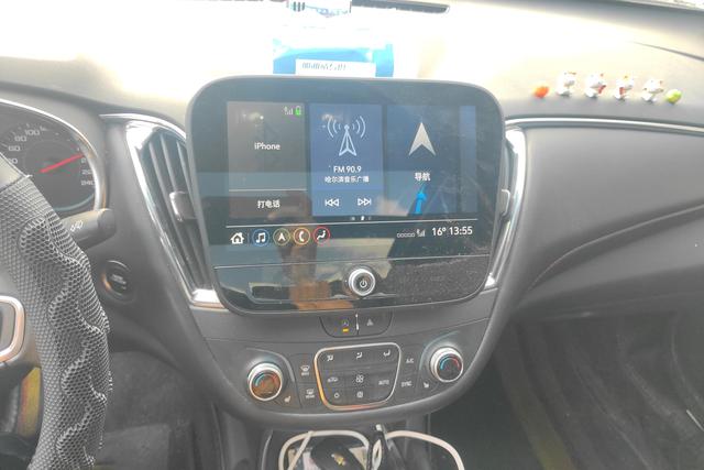 Chevrolet Malibu 2022, фото 15