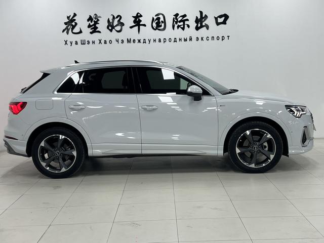 Audi Q3 2021, фото 4