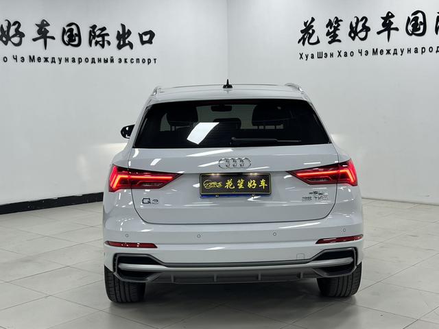 Audi Q3 2021, фото 6