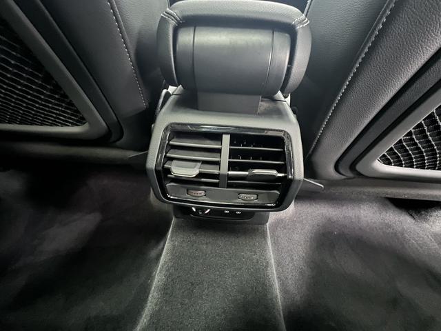 Audi Q3 2021, фото 9
