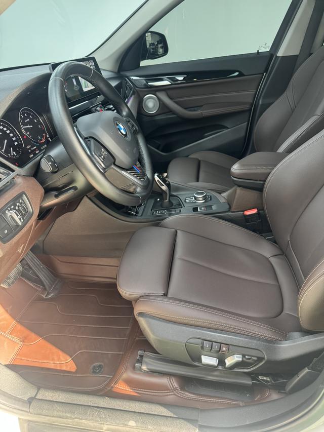 BMW X1 2022, фото 17