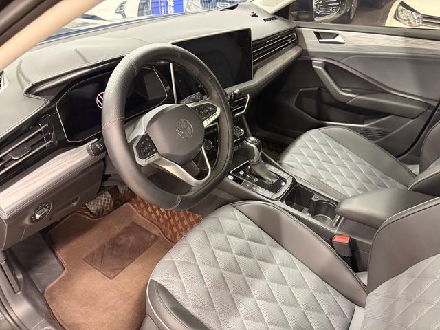 Volkswagen Jetta 2024, фото 3