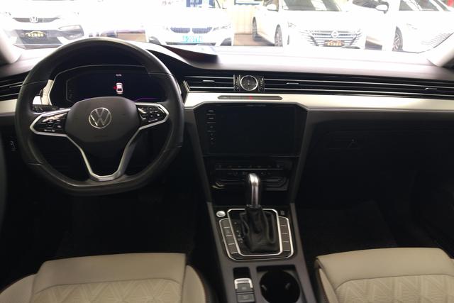 Volkswagen Passat 2023, фото 14