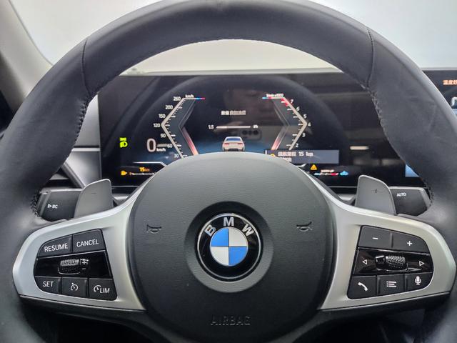 BMW 3 2023, фото 16