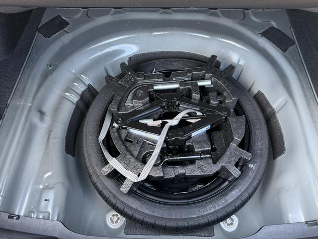 Volkswagen Passat 2023, фото 15