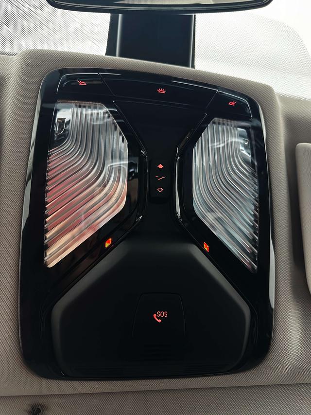 BMW 3 2023, фото 17