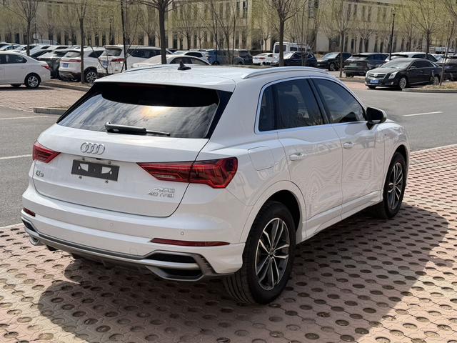 Audi Q3 2022, фото 6