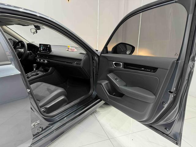 Honda Civic 2022, фото 17