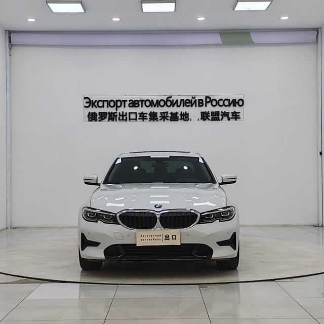 BMW 3 2022, фото 2