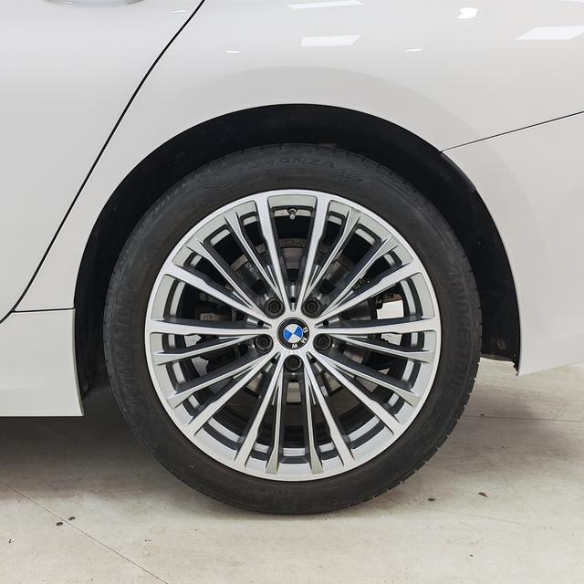 BMW 3 2022, фото 16