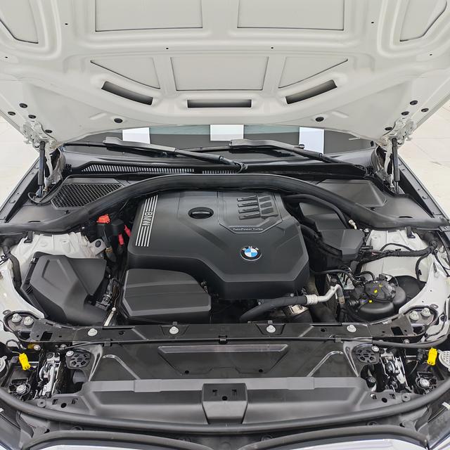 BMW 3 2022, фото 17