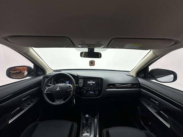 Mitsubishi Outlander 2021, фото 10