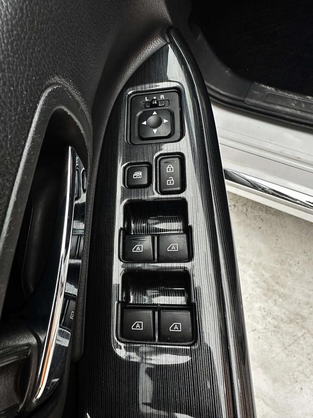 Mitsubishi Outlander 2021, фото 16