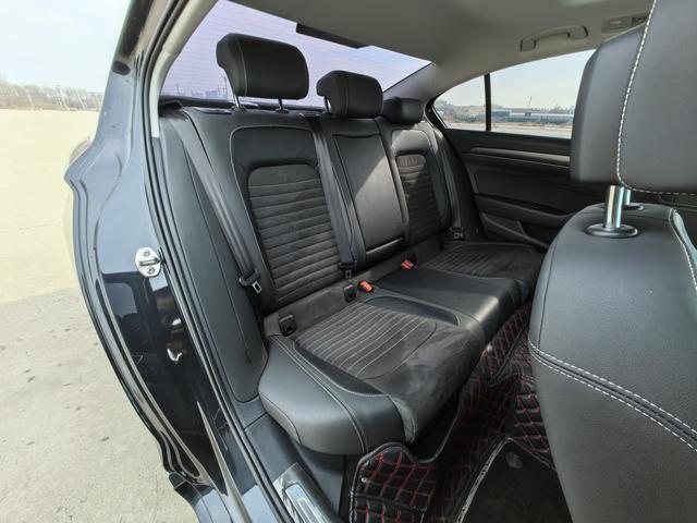 Volkswagen Passat 2021, фото 14
