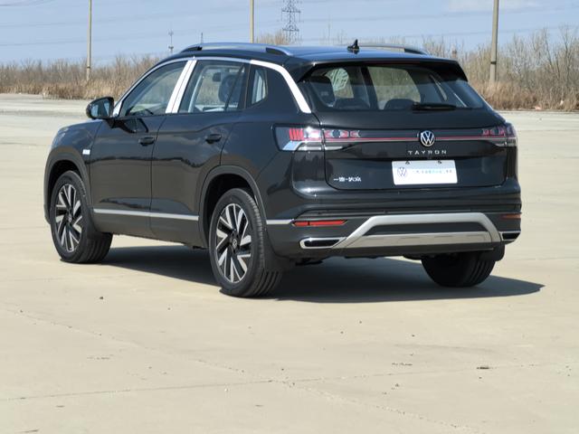 Volkswagen Tayron 2025, фото 4