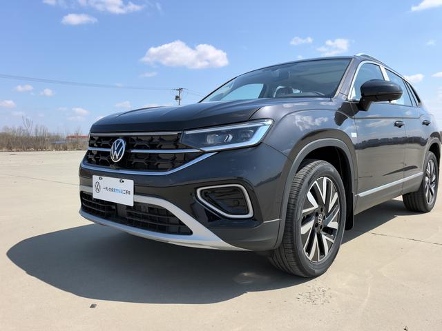 Volkswagen Tayron 2025, фото 9