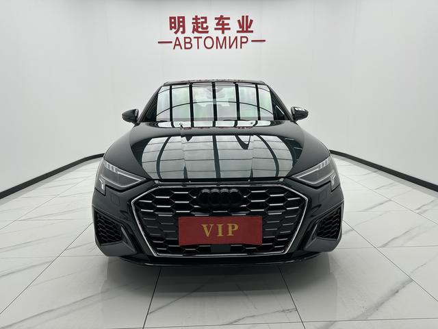 Audi A3 2022, фото 2