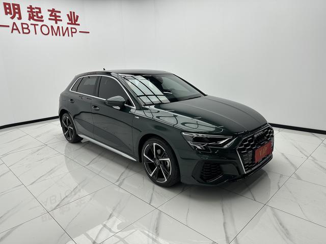 Audi A3 2022, фото 3