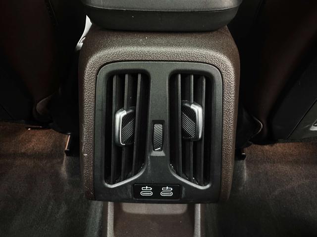 BMW X1 2023, фото 17
