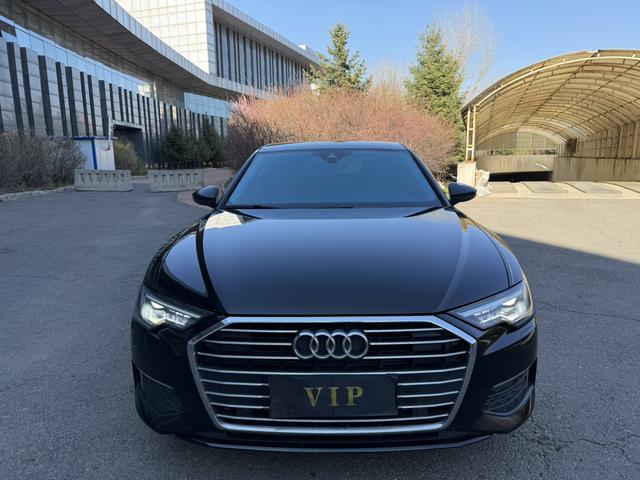 Audi A6L 2021, фото 2