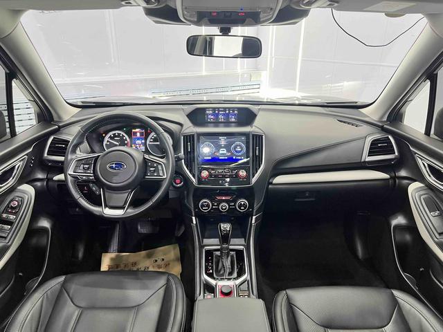Subaru Forester 2022, фото 15