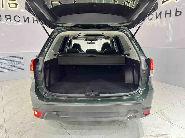 Subaru Forester 2022, фото 17